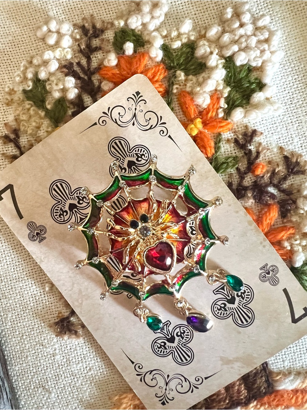 New! Aratta Angelic Spider Web Pin Rhinestone Beautiful Insect Brooch Pin